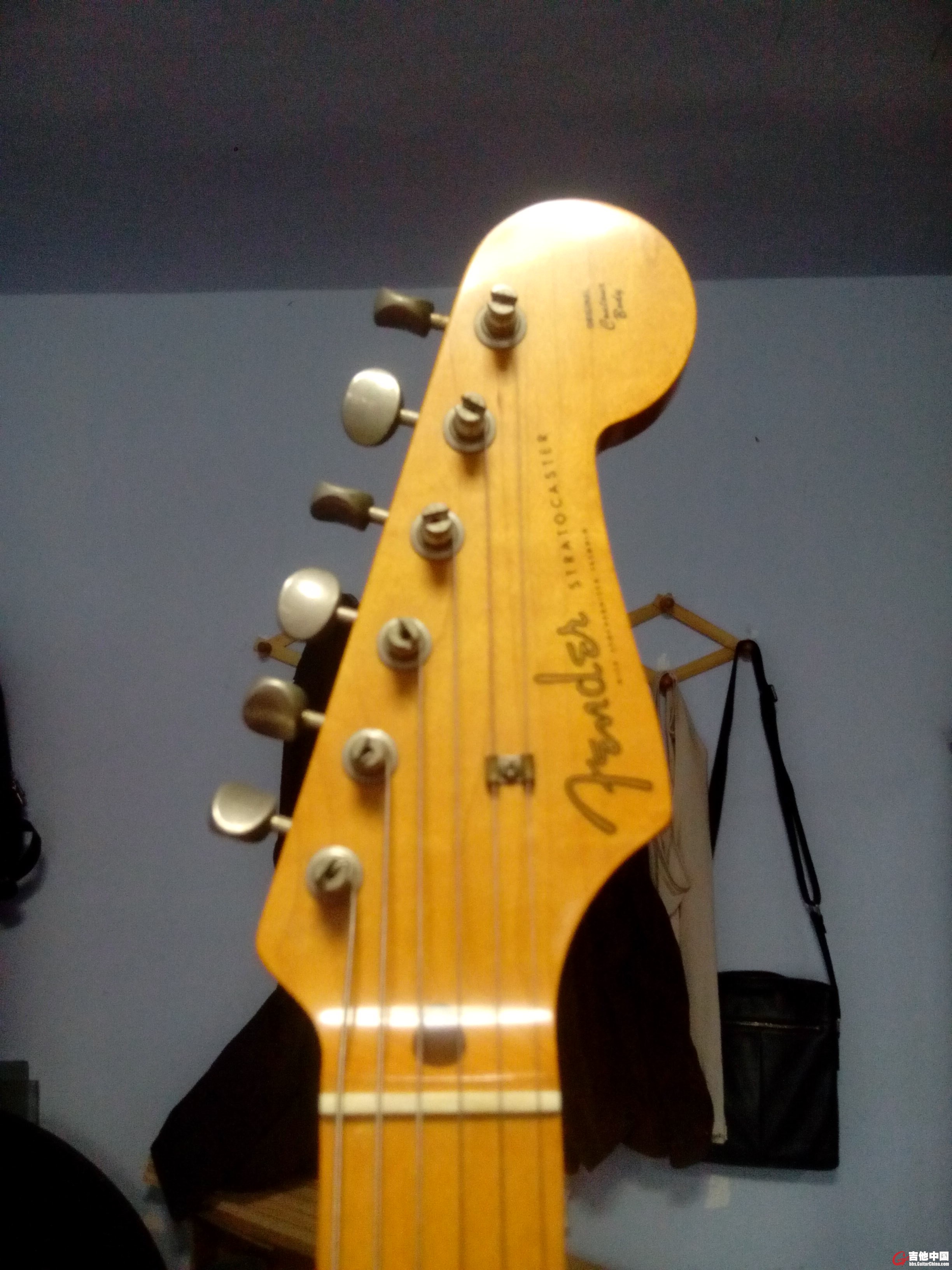Fender Japan st57 07.jpg