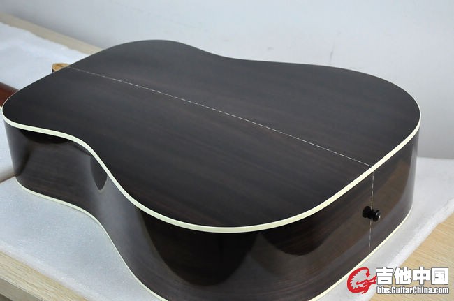 114031ajtpbxsqnessrumn.jpg