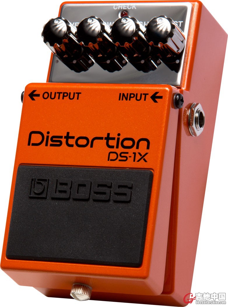 boss-pedal-ds-1x-distorcao-lateral.jpg