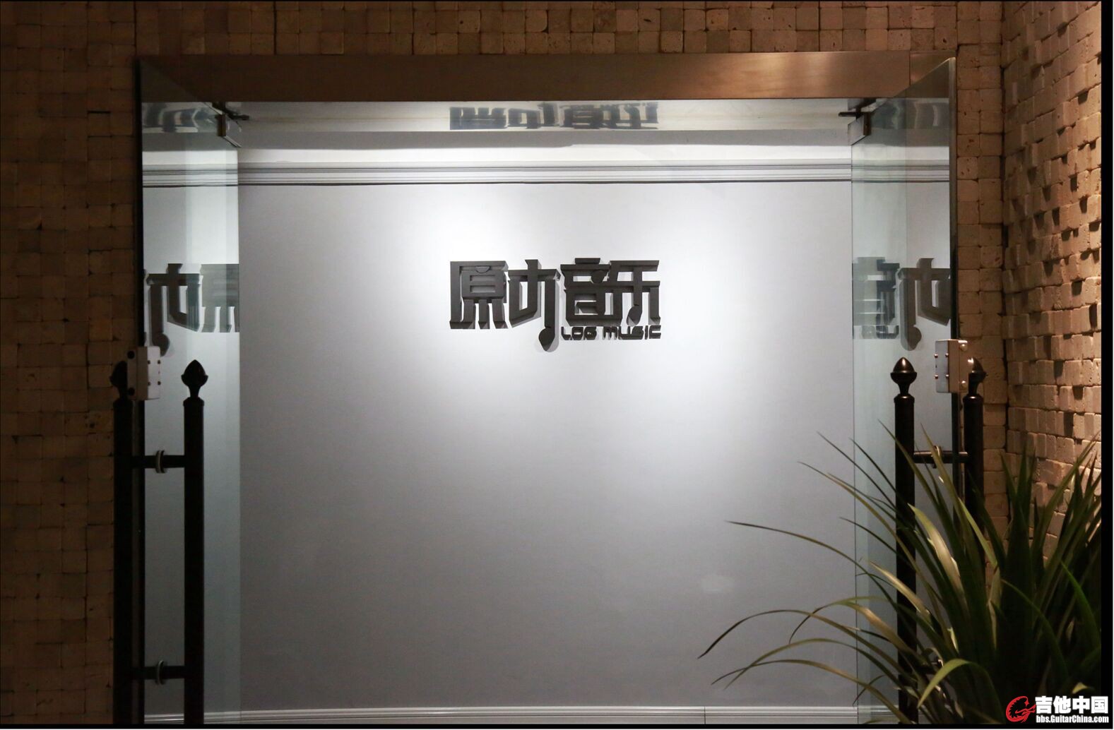 大门展示.jpg