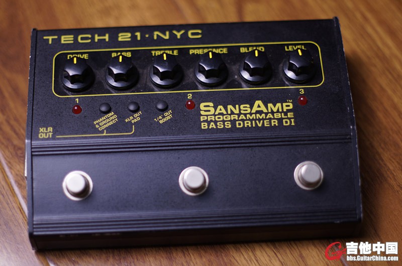 Tech21 SansAmp (2)_副本.jpg