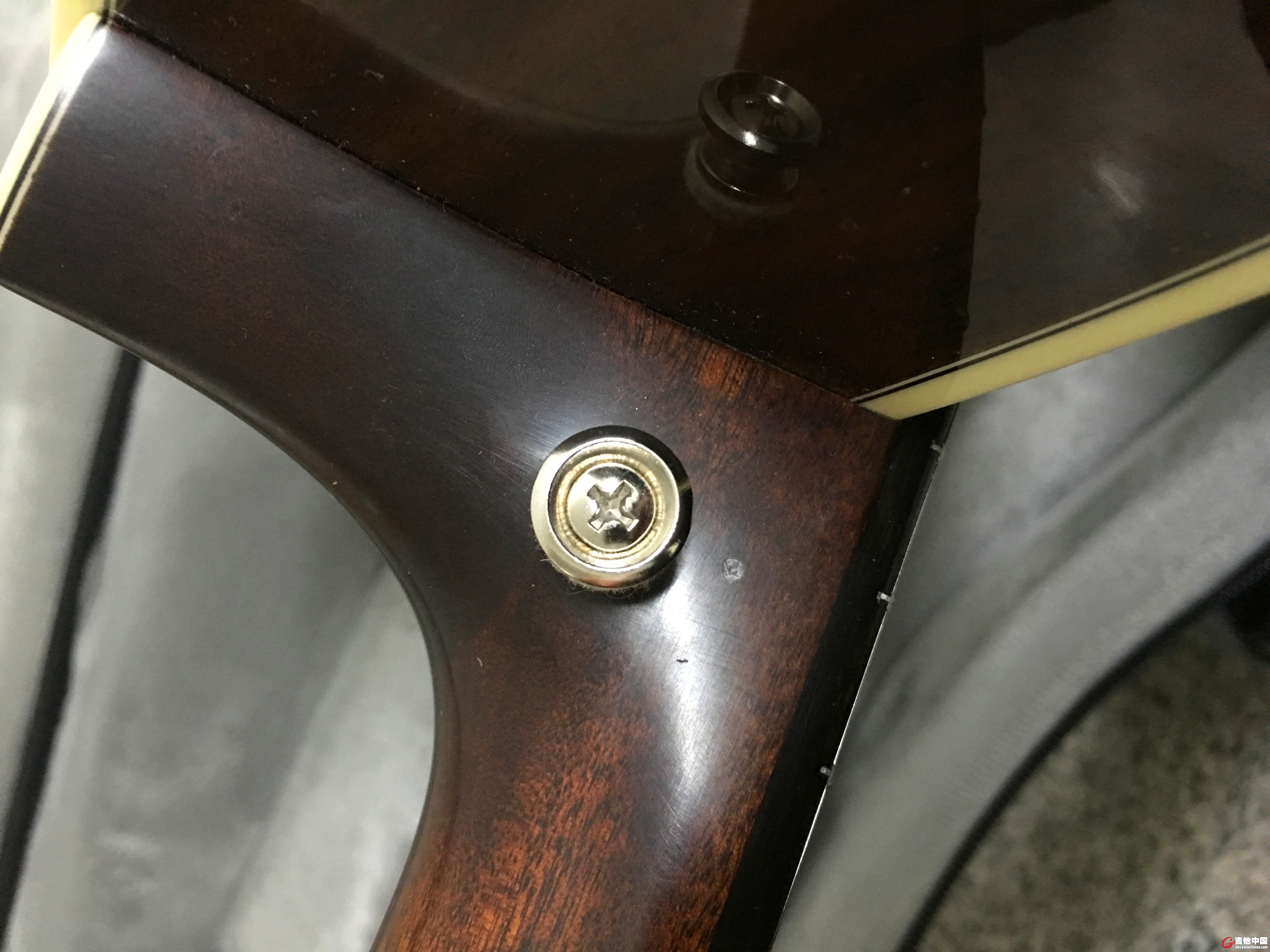 小磕碰
