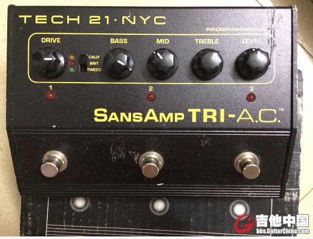 SansAmp TRI AC正面2