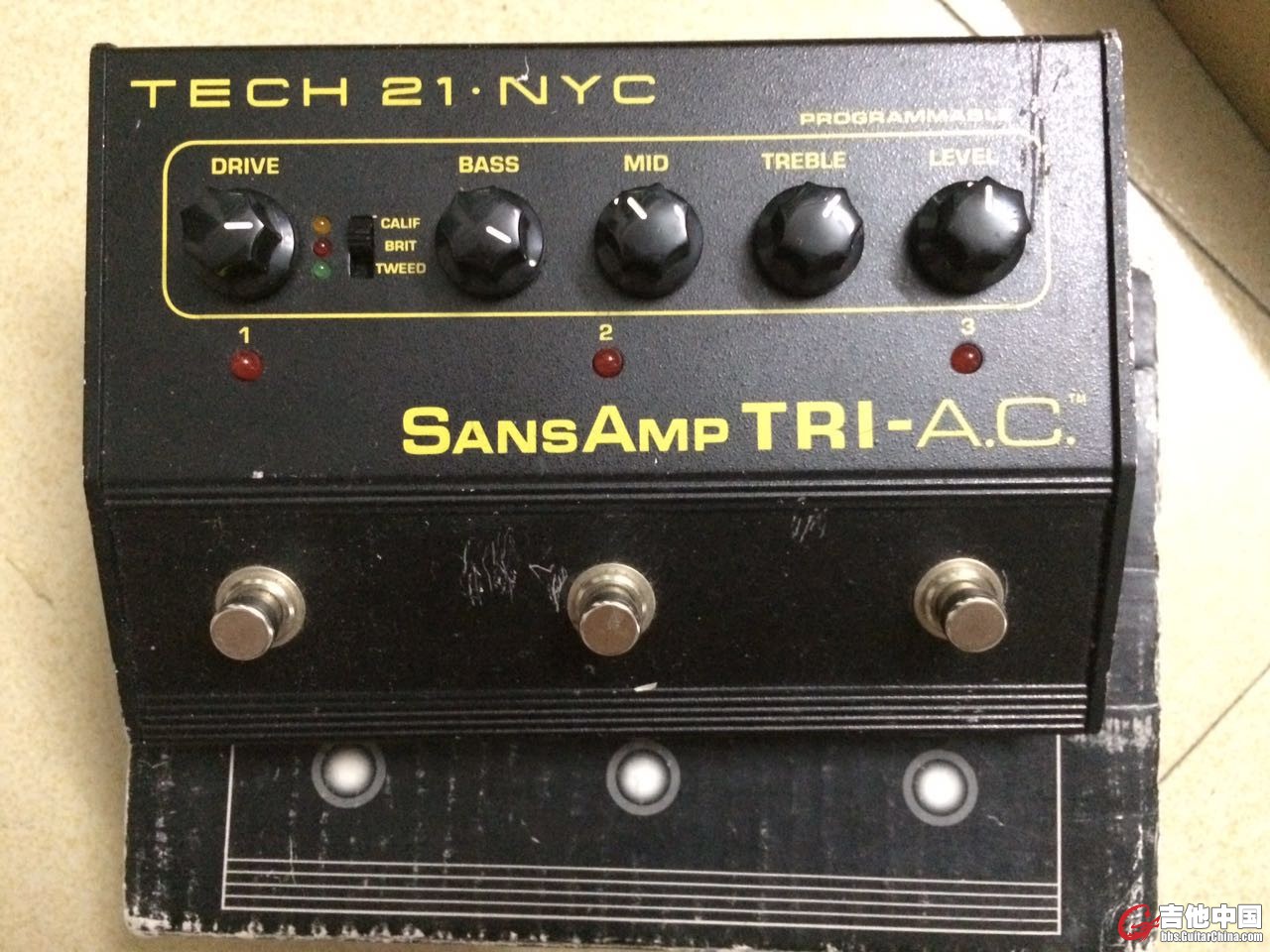 SansAmp TRI AC正面1