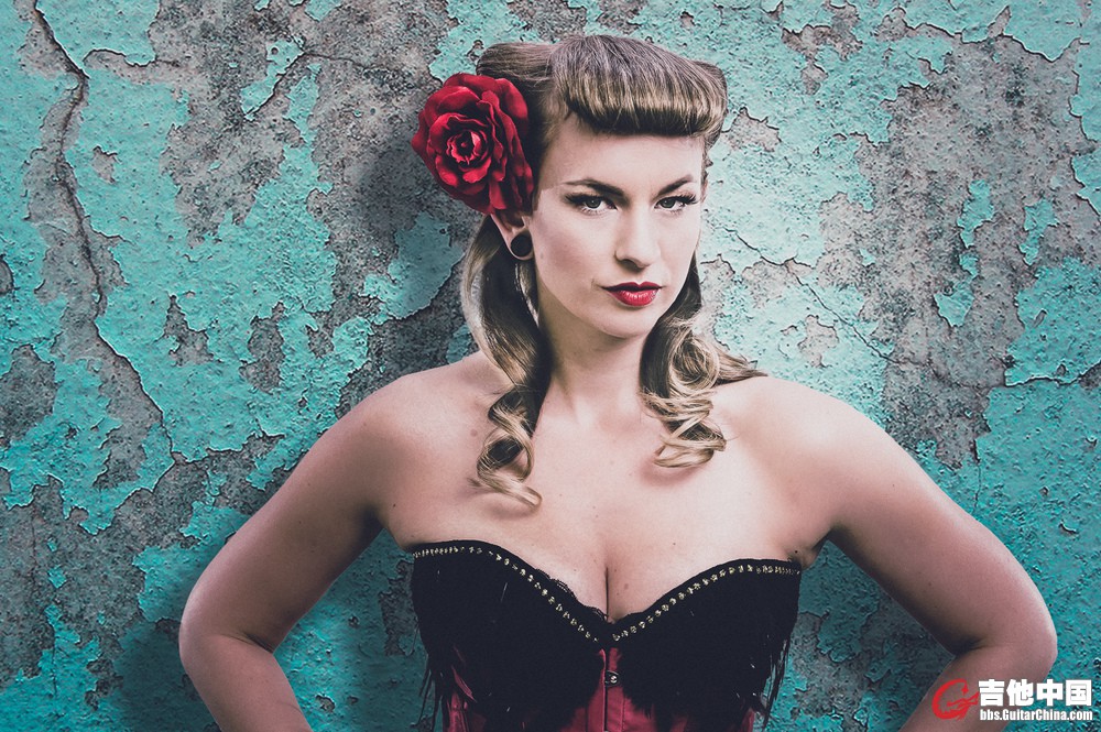 Jennie Skulander(Devil Skin)