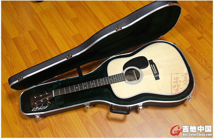 d28-in-case.jpg