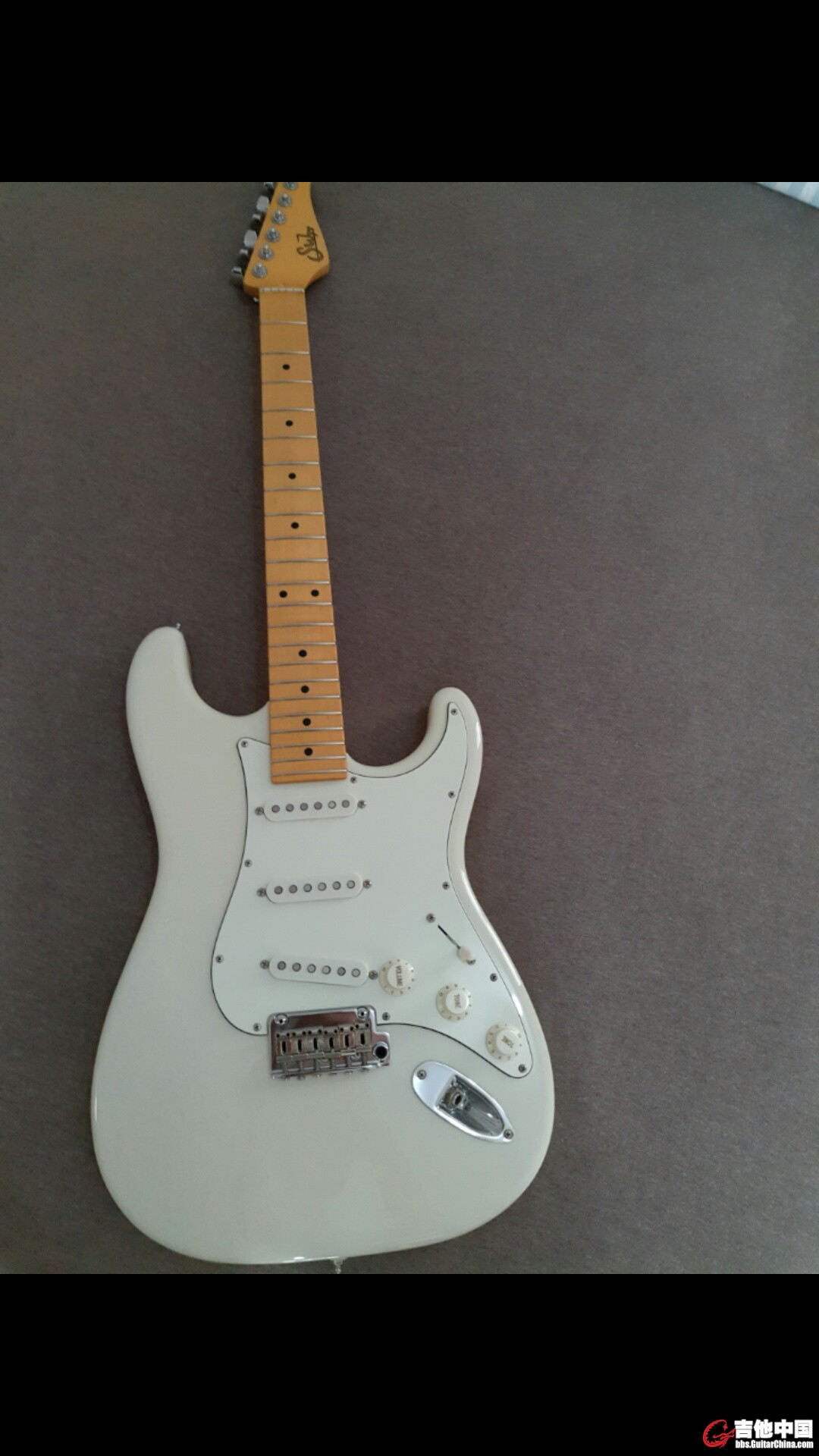 S60527-235453.jpg