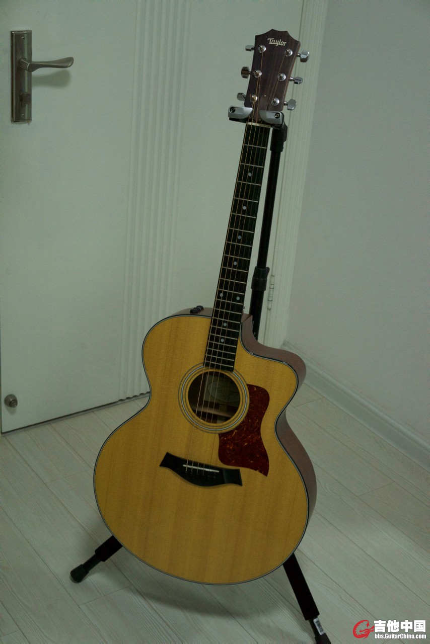 Jumbo琴体