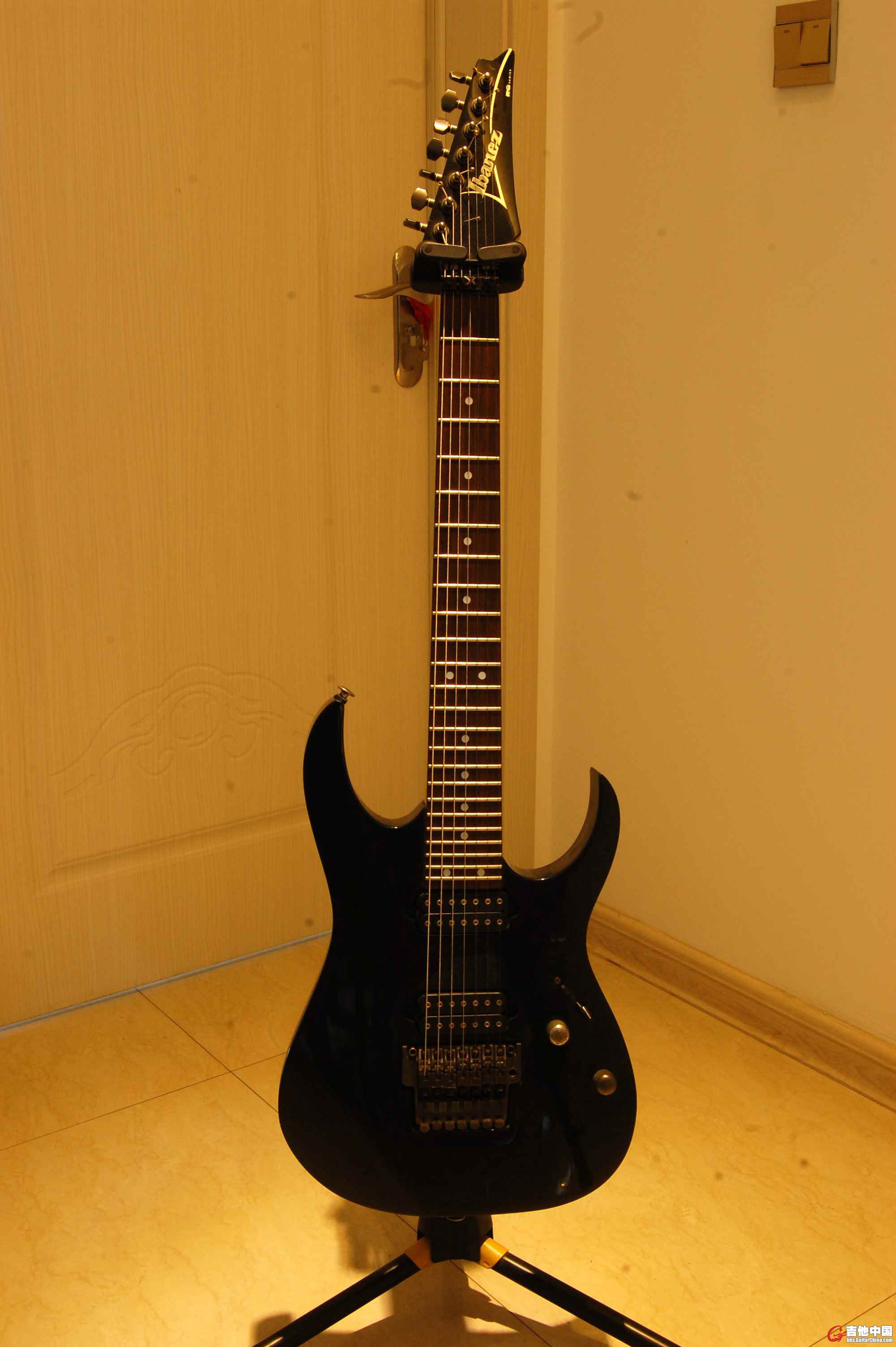 16-IBANEZ RG7620.JPG