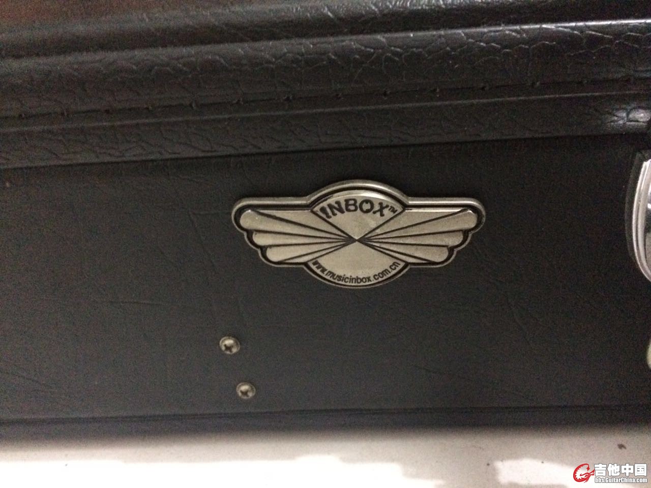 英博琴盒