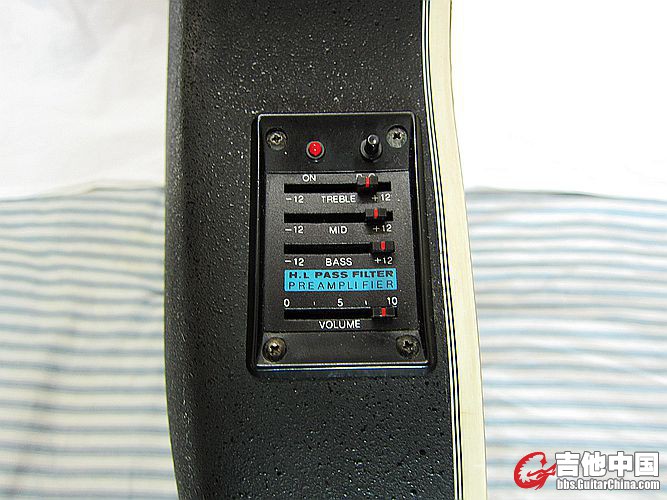 204005gs2i75zh2g971asm.jpg