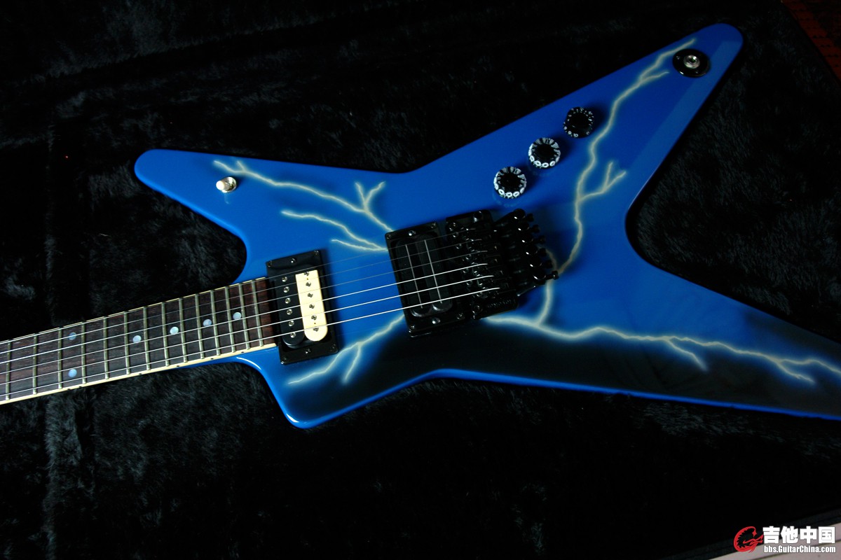 Dean Dimebag Commemorative_4.jpg