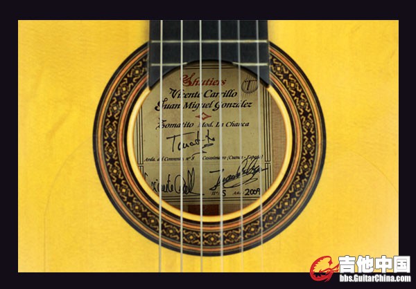 Vicente-Carrillo-Label.jpg