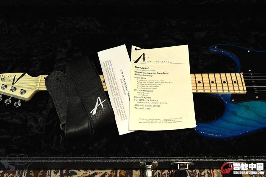 The Classic-Bora to Transparent Blue Burst