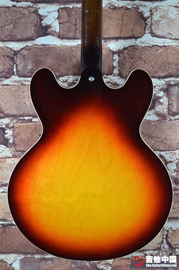 2015_Gibson_1963_ES335_Block_Electric_Guitar_Vintage_Sunburst-006__27185.1477422.jpg