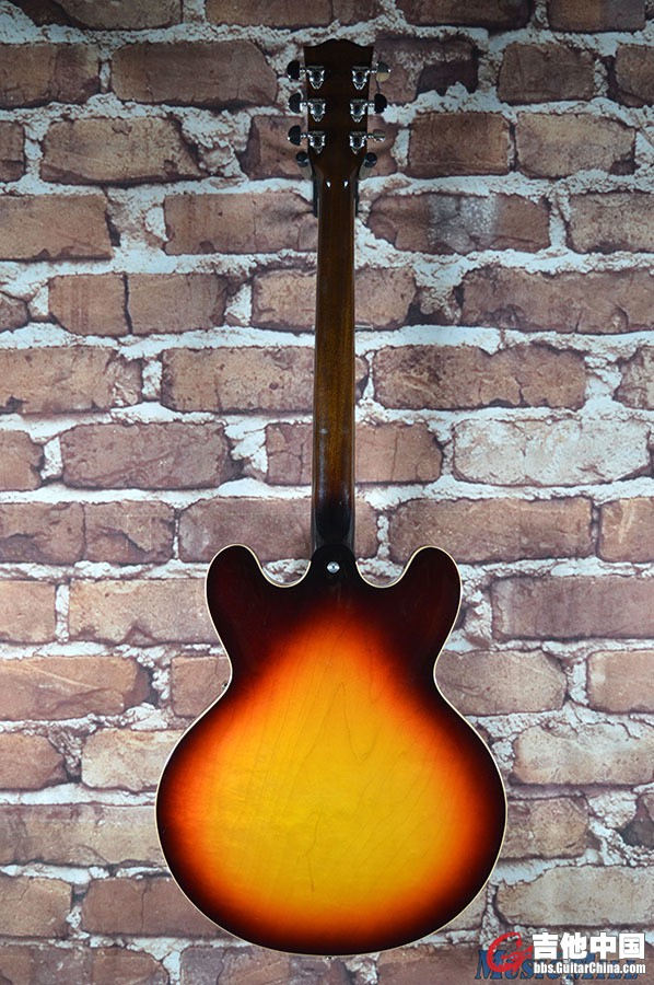 2015_Gibson_1963_ES335_Block_Electric_Guitar_Vintage_Sunburst-005__17787.1477422.jpg