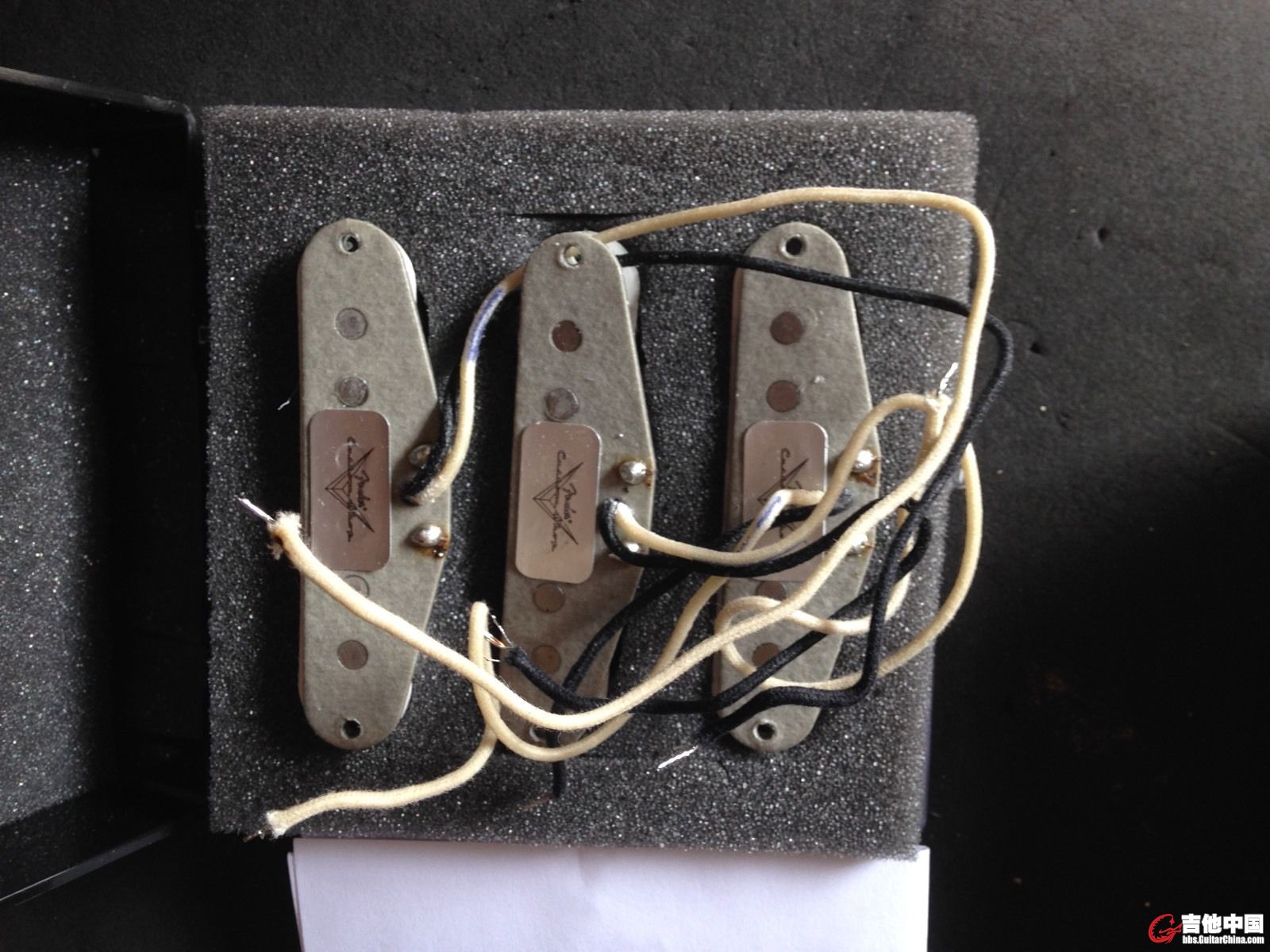 Fender-Custom-Shop-69-Pickups-_57.jpg