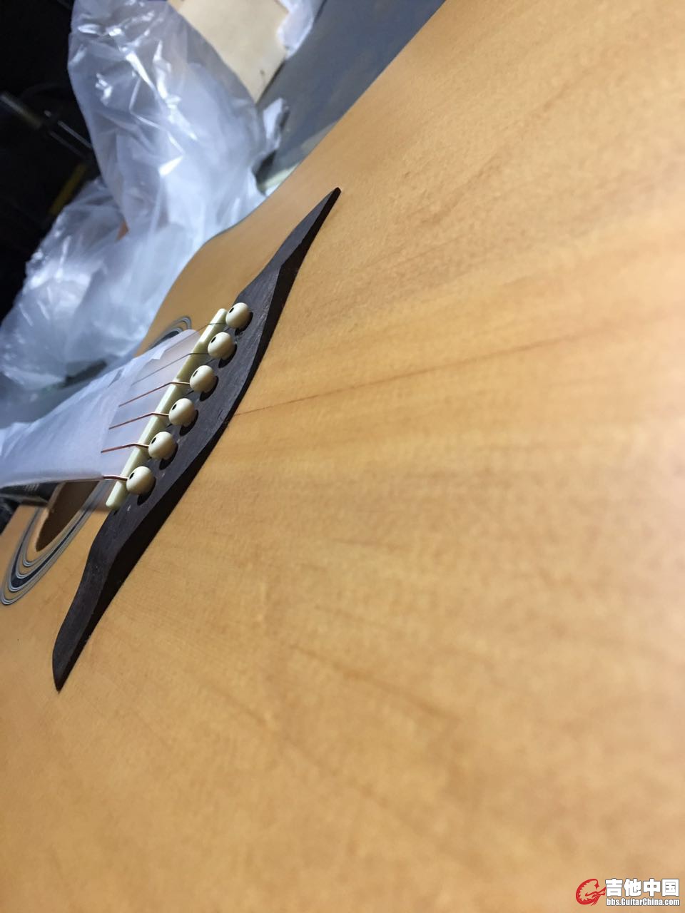 下马粘合处