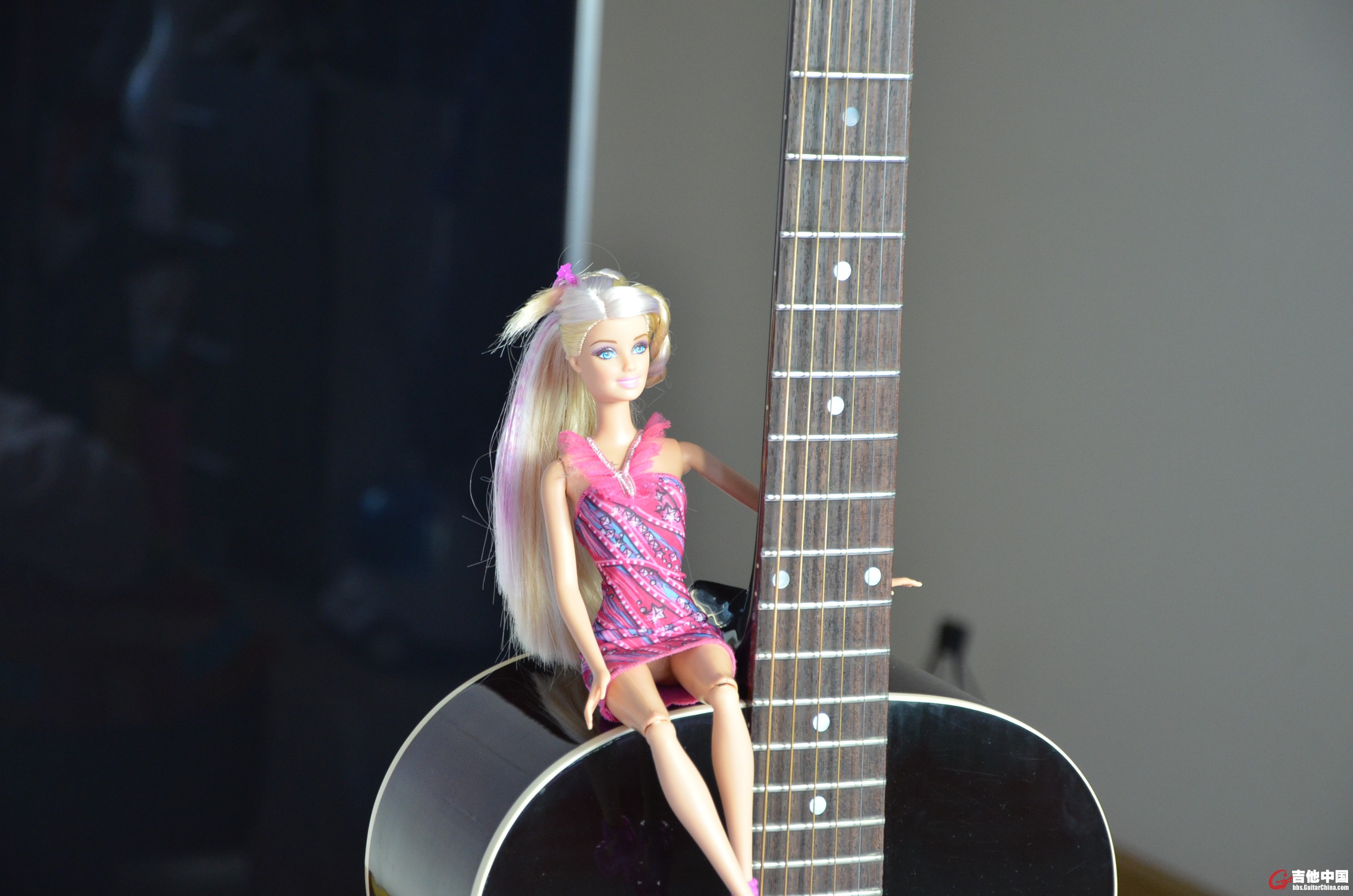 Gibson L-00 028.jpg