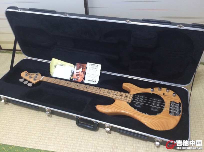 5 二手MUSIC MAN Sterling HH 7200RMB.jpg