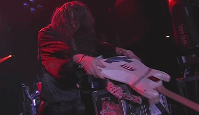 G3 - 2004 - Live in Denver (Satriani, Vai, Malmsteen).mkv_1483769267.gif