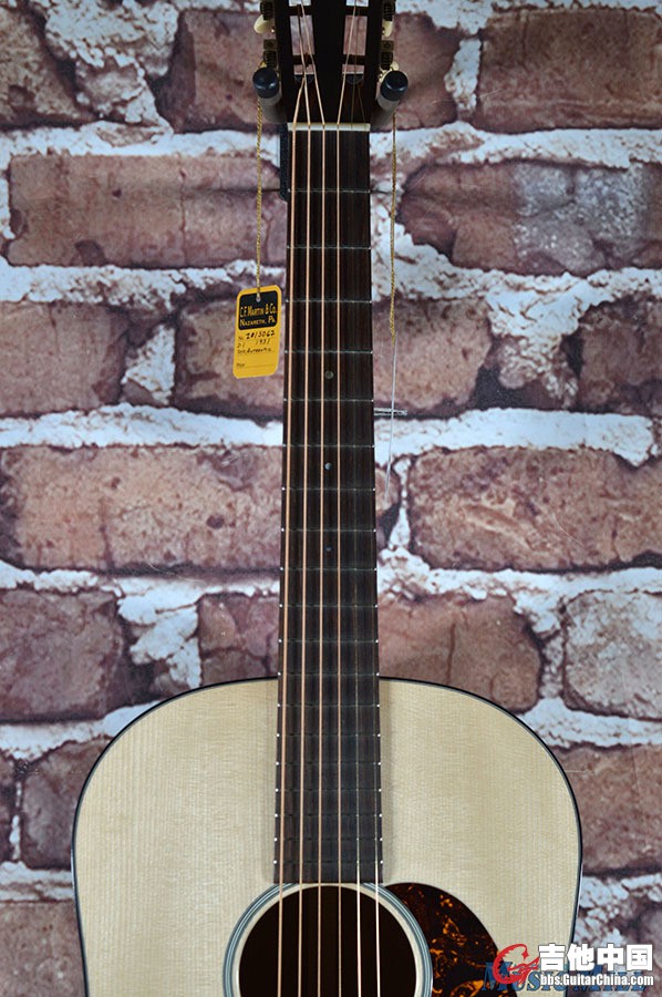 Martin_D1_Authentic_1931_Dreadnought_Acoustic_Guitar_-002__14582.1475343653.1280.1280.jpg