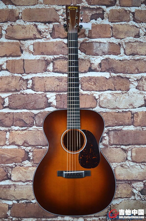 Martin_OM18_Authentic_1933_Acoustic_Guitar___53928.1470945876.1280.1280.jpg