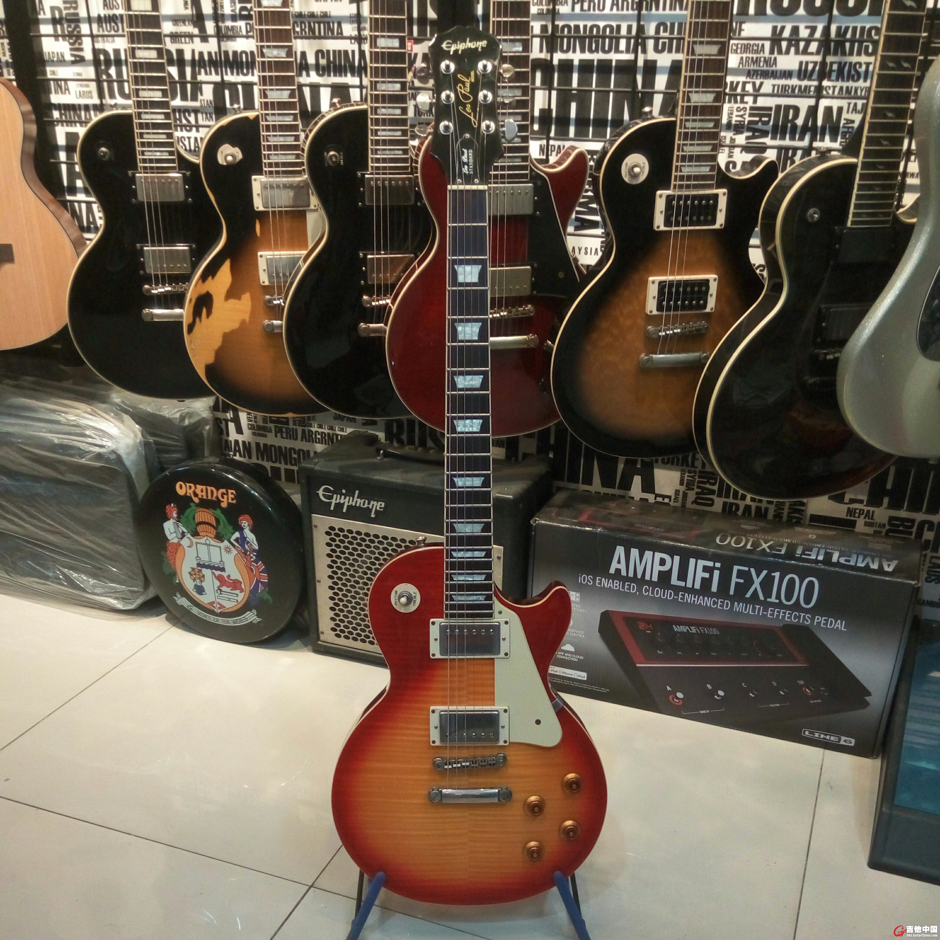 P61230-010159.jpg