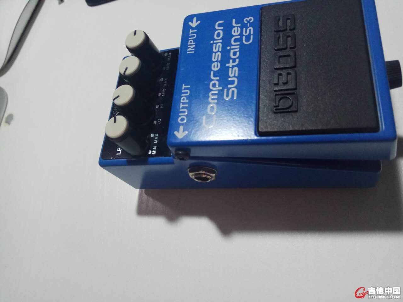 2086097100.jpg