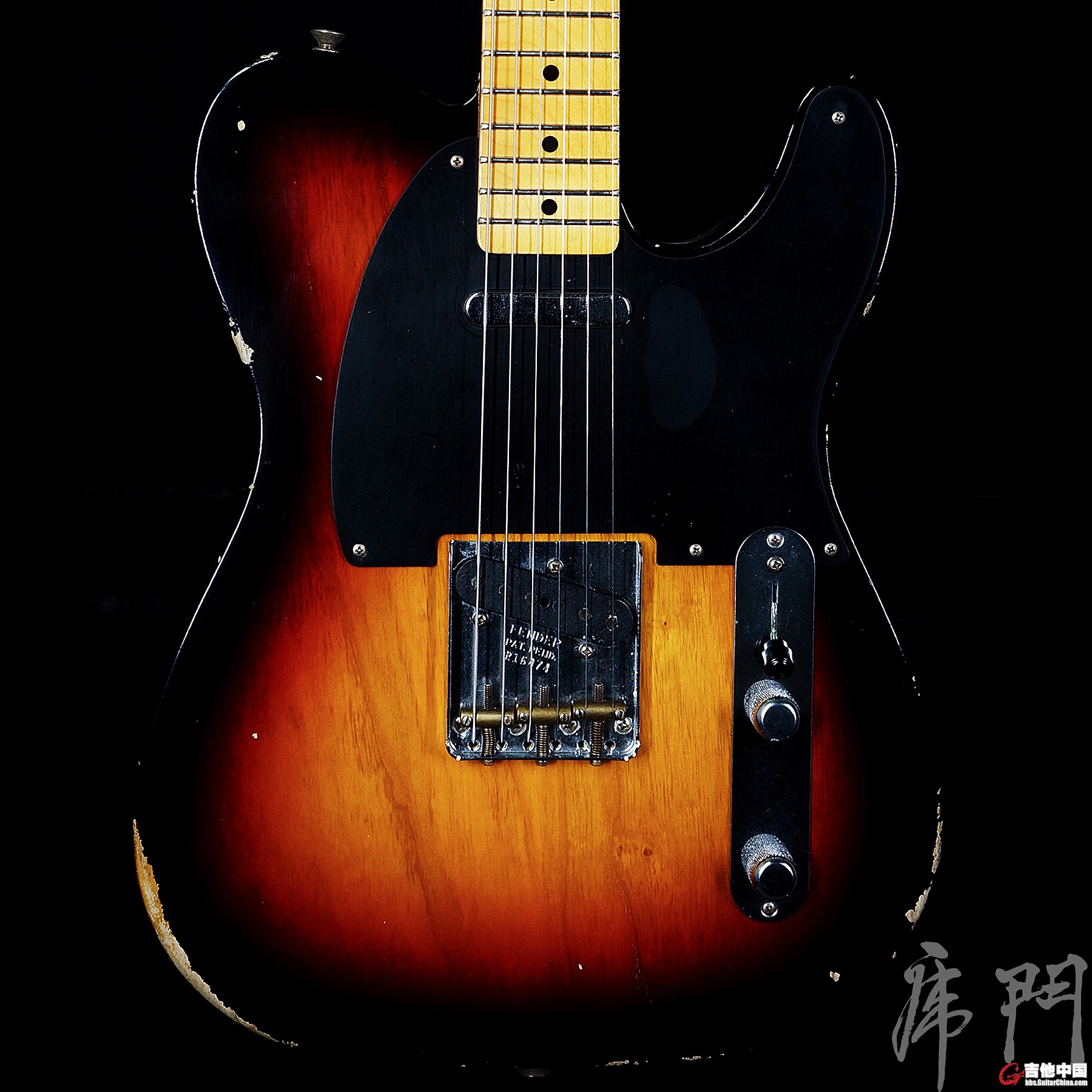 Fender-CS-T52-Relic-RW-3TS-R16474-BF.jpg