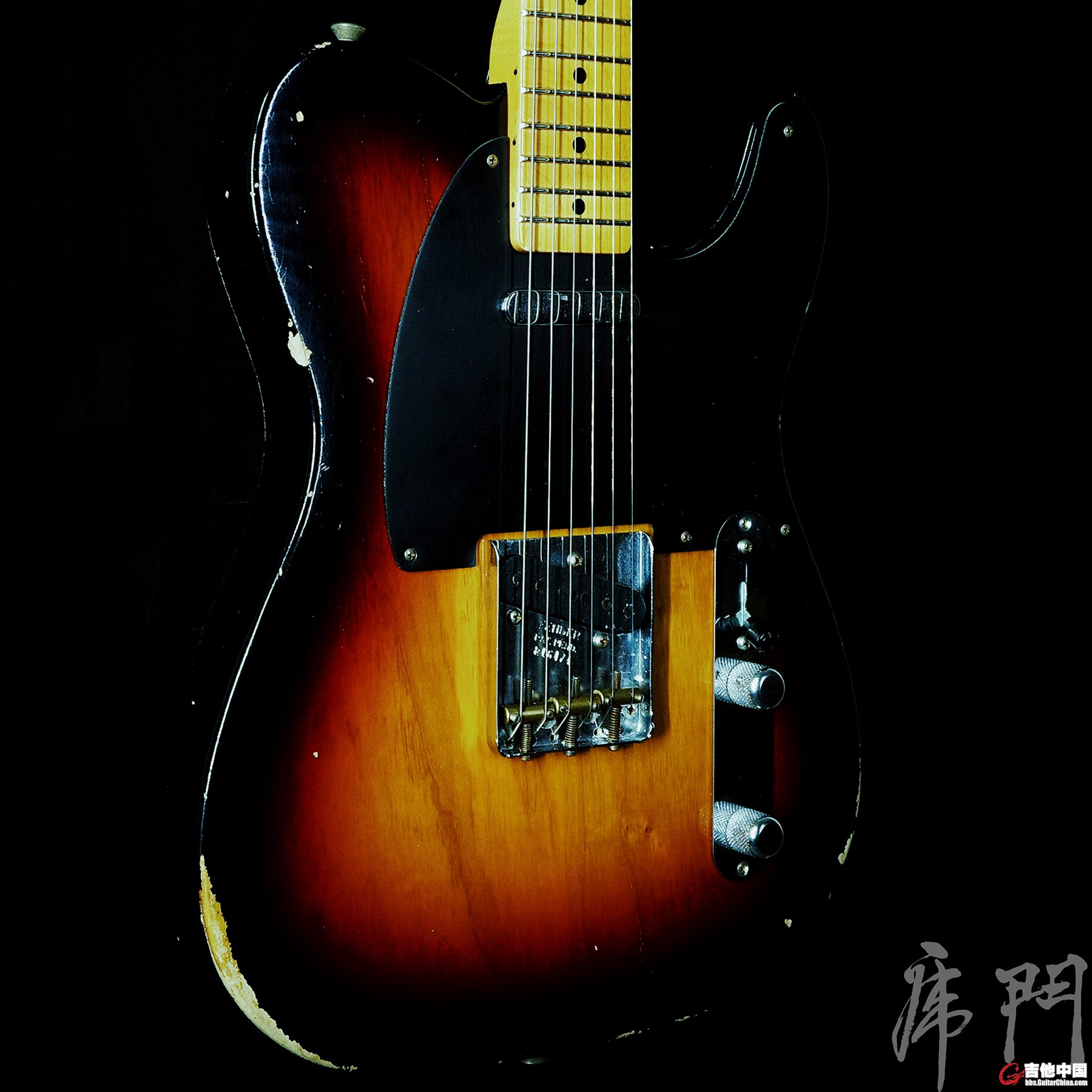 Fender-CS-T52-Relic-RW-3TS-R16474-BL.jpg