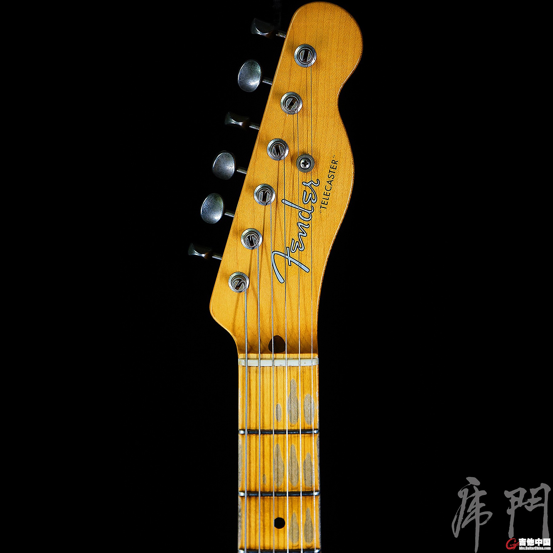 Fender-CS-T52-Relic-RW-3TS-R16474-HF.jpg