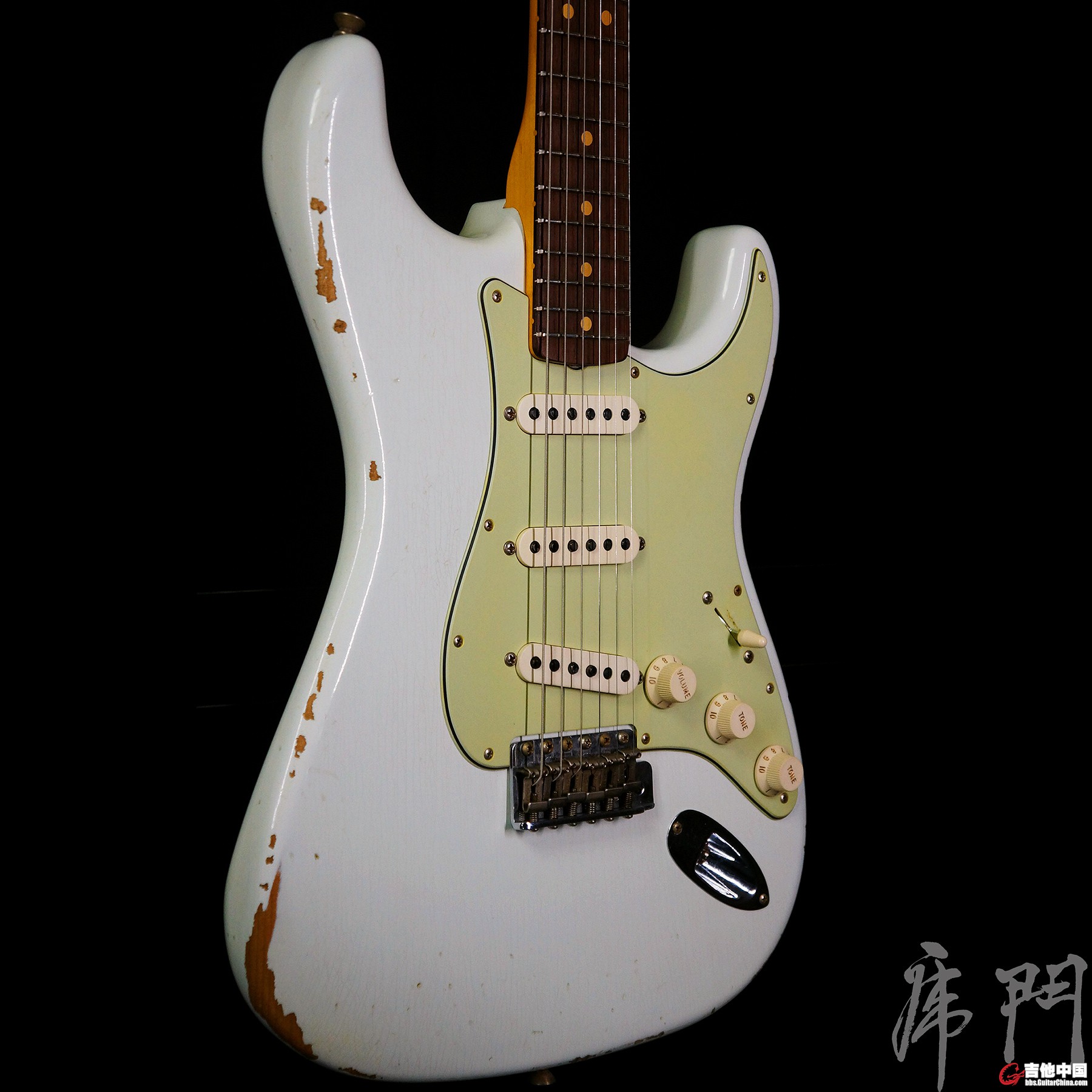 Fender-CS-63-OWT-R88443-BL.jpg
