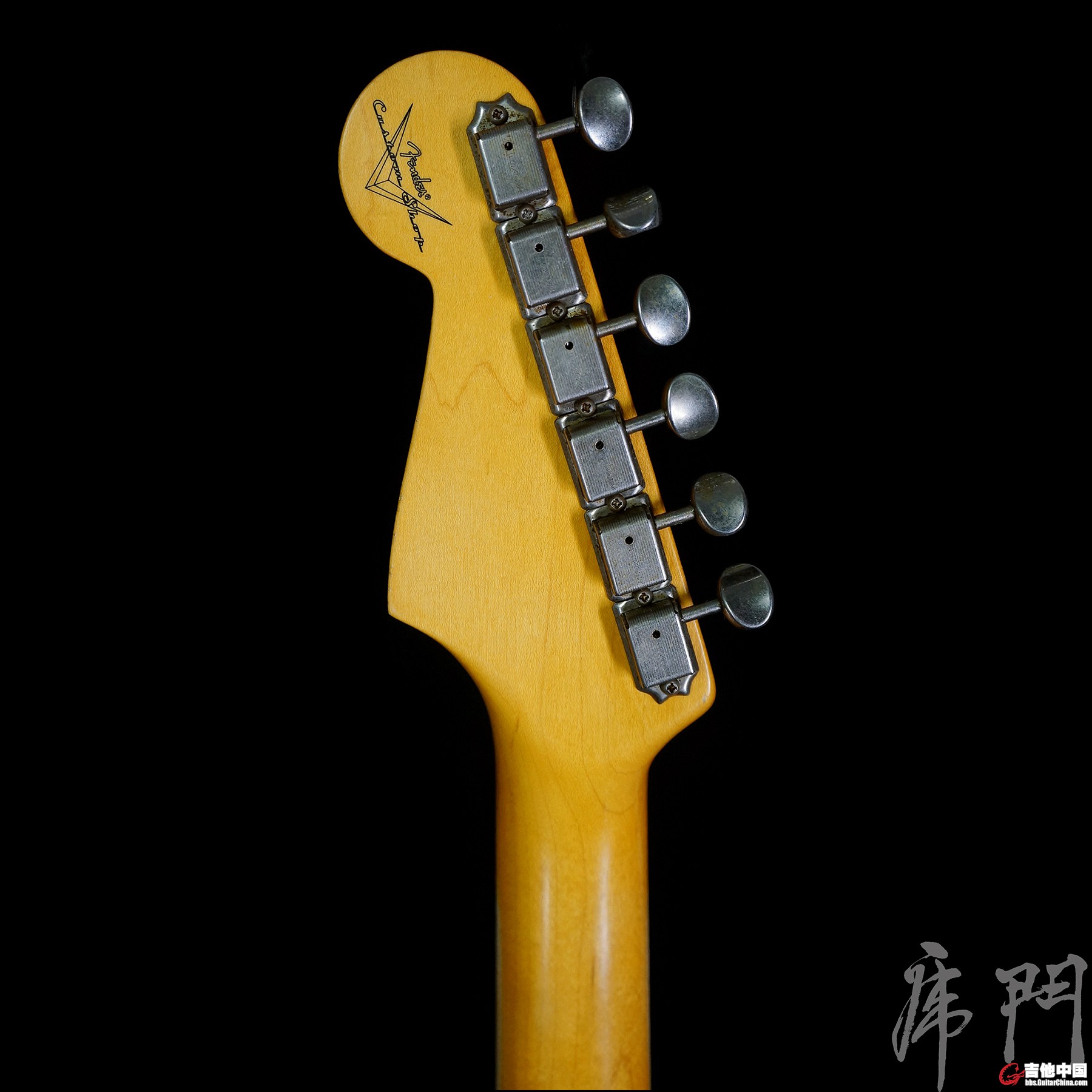 Fender-CS-63-OWT-R88443-HB.jpg