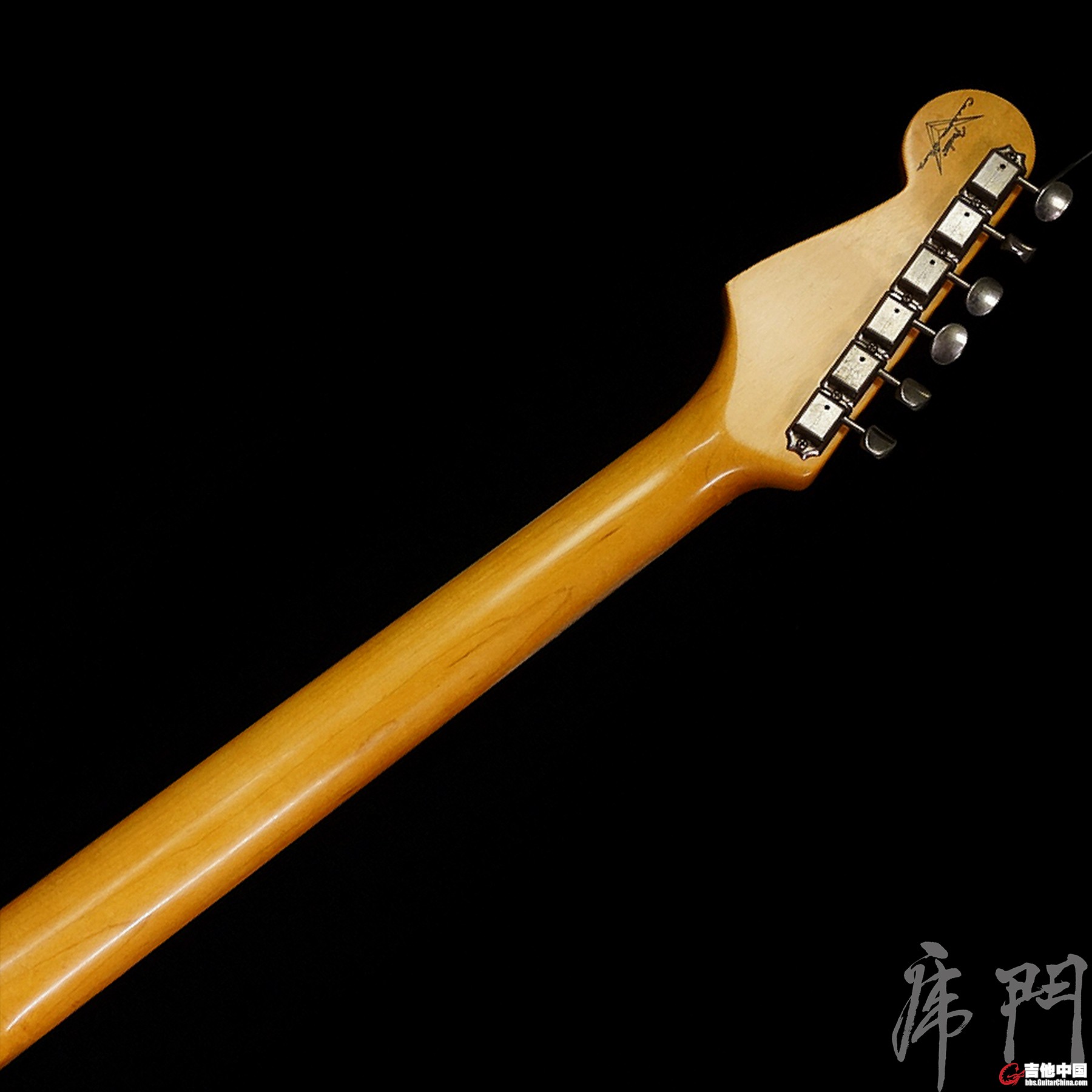 Fender-CS-63-OWT-R88443-NB.jpg