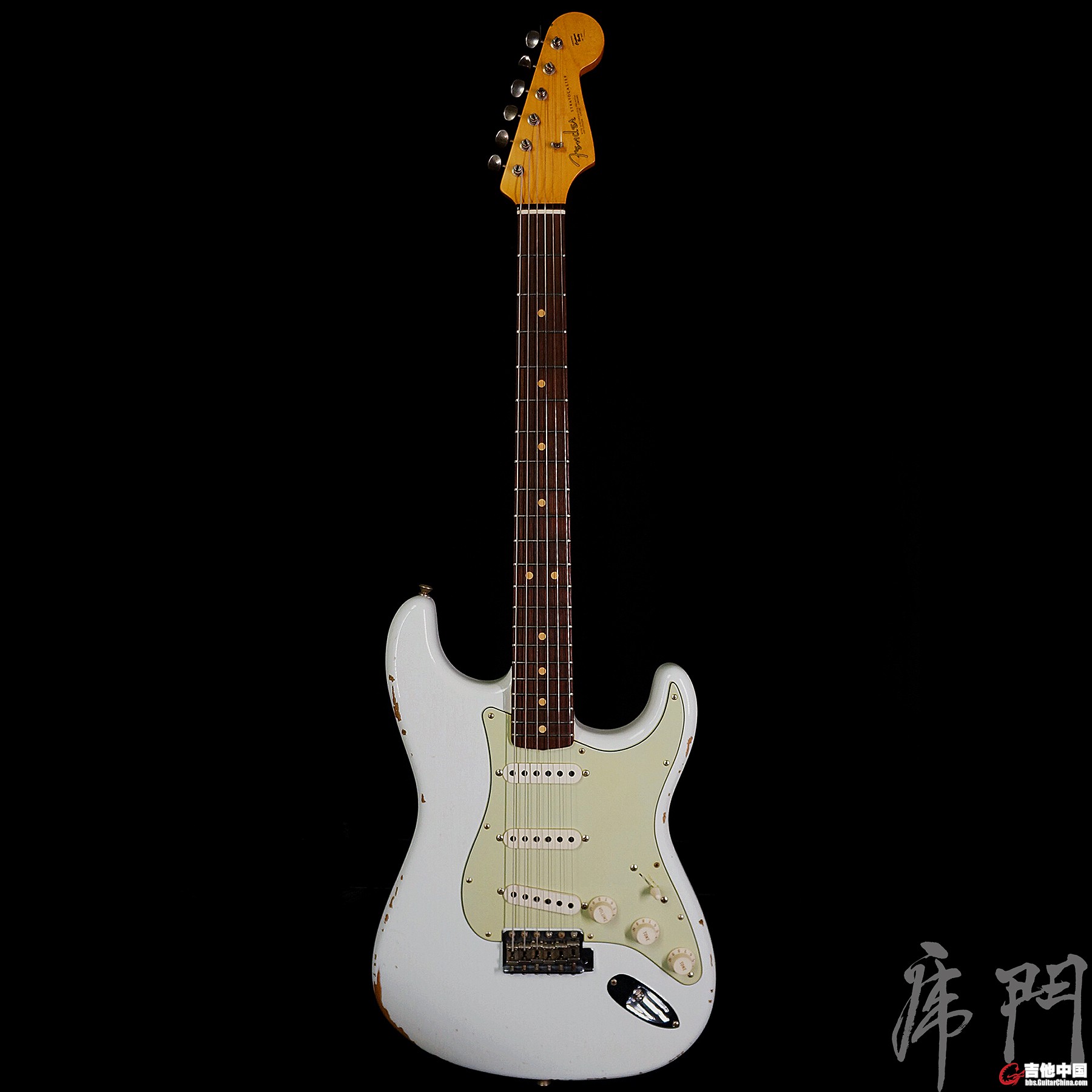 Fender-CS-63-OWT-R88443-main.jpg