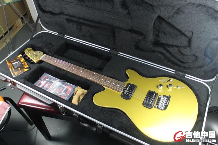 musicman reflex gold-top 