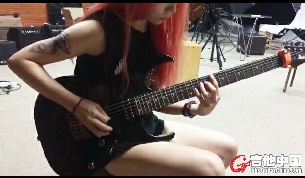 IBANEZ01.jpg
