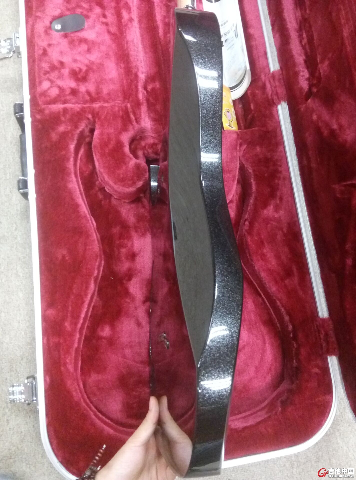 IBANEZ05.jpg
