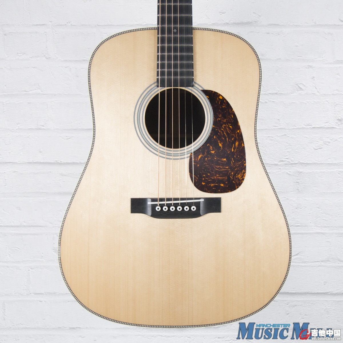 Martin_D28_Authentic_1937_Acoustic_Guitar_Natural-001__09502.1496854441.1280.1280.jpg