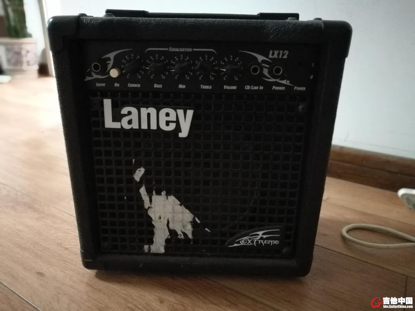 laney箱子￥300   