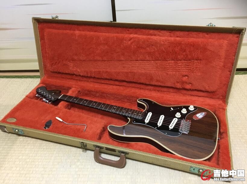 4 稀有Fender 日芬 ST68B ROSE  15800RMB.jpg