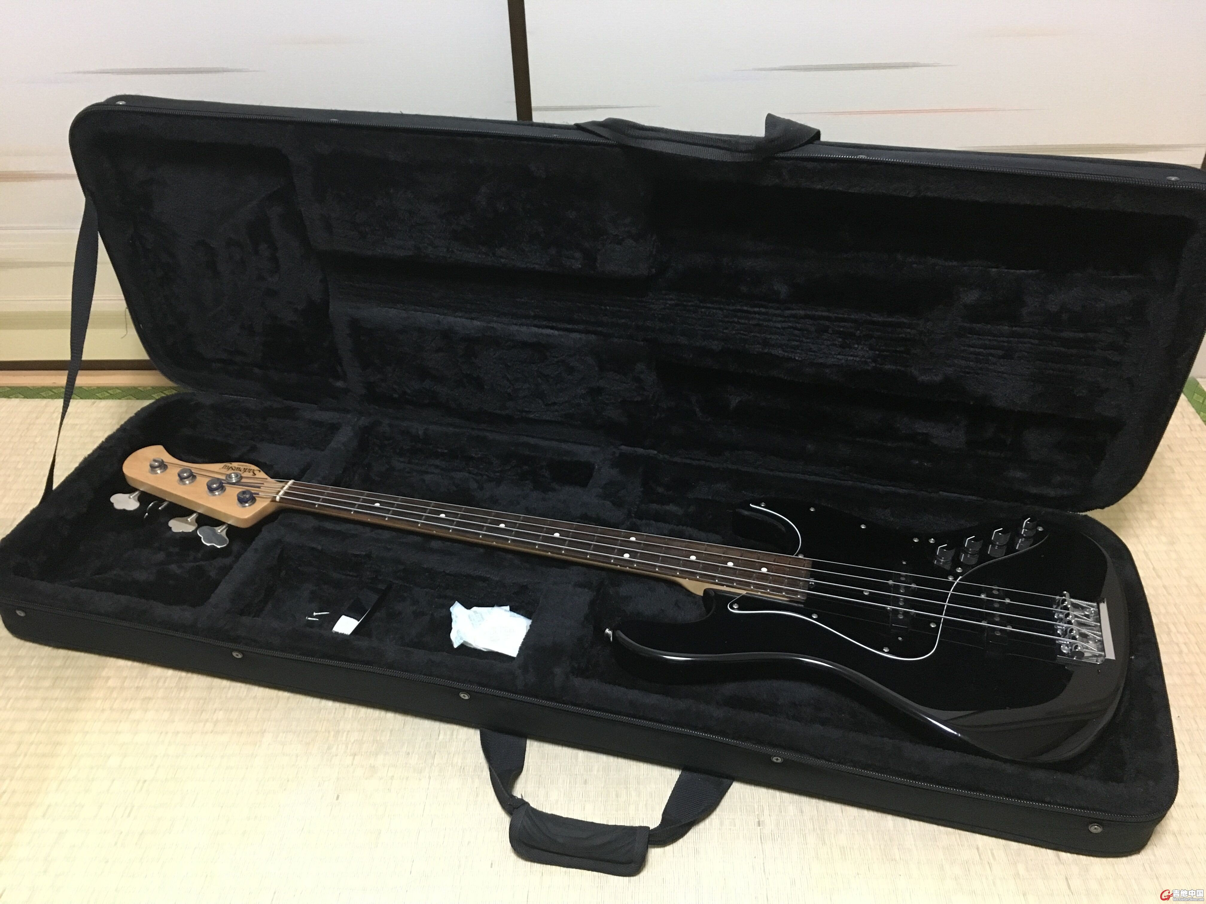2 Sadowsky Metroline RV4 Marcus Miller琴头签名 11500RMB.jpg