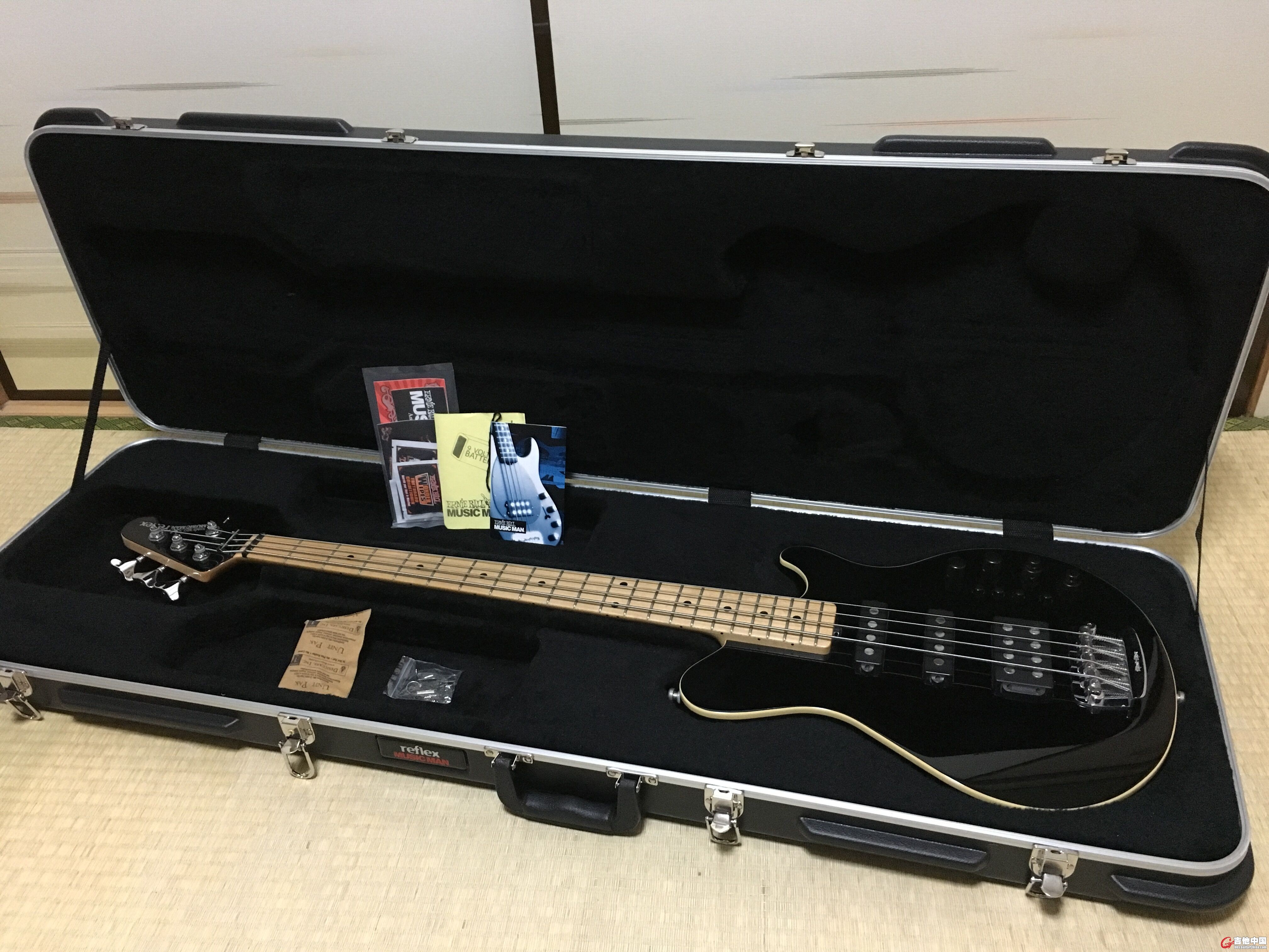14 Musicman Reflex BASS 12500RMB.jpg