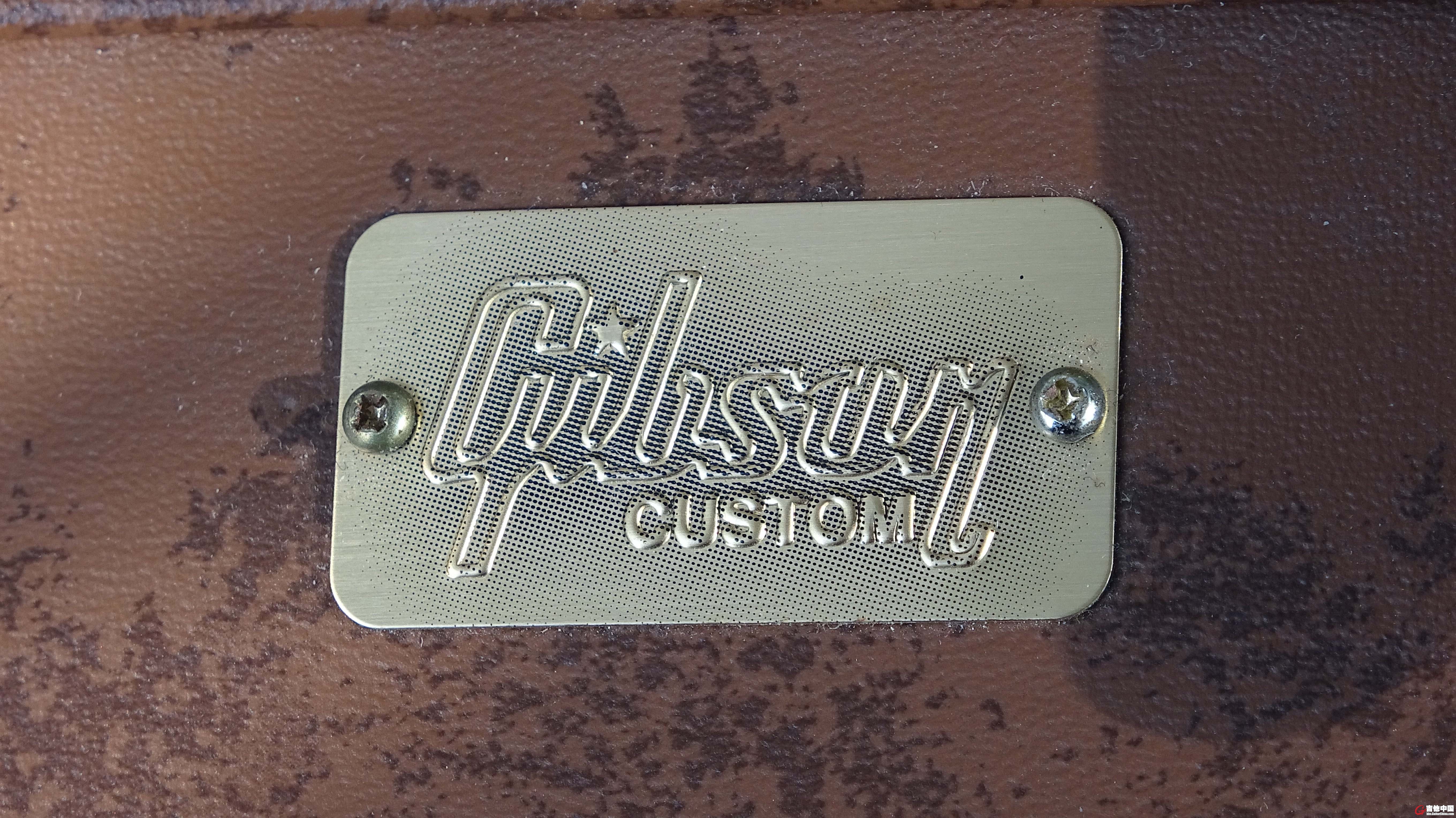 配件 CS琴盒 Gibson Custom金属标.jpg