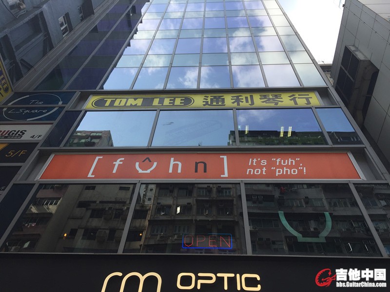在旗舰店问Martin D28 35 HD28 35这些都没货