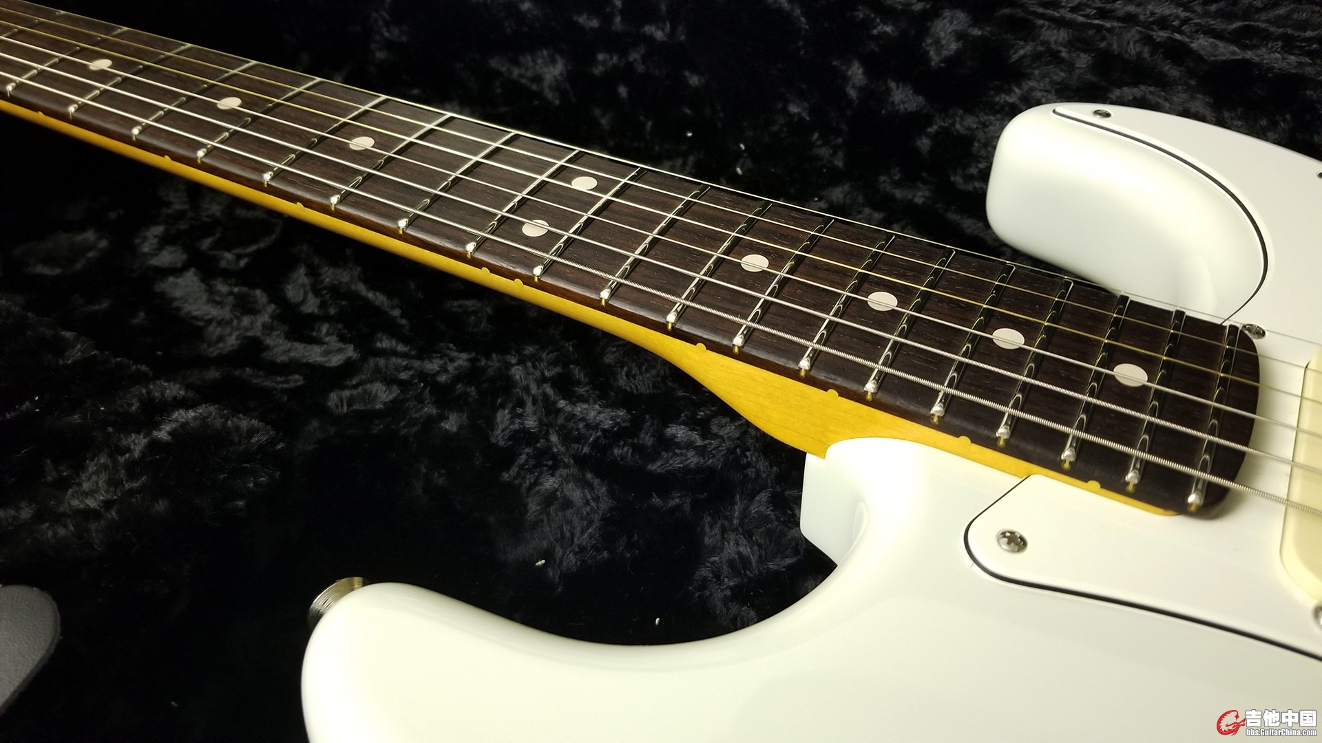 Fender Todd Krause Masterbuilt_4.jpg