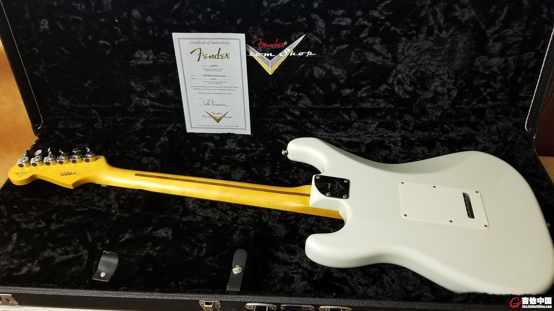Fender Todd Krause Masterbuilt_6.jpg