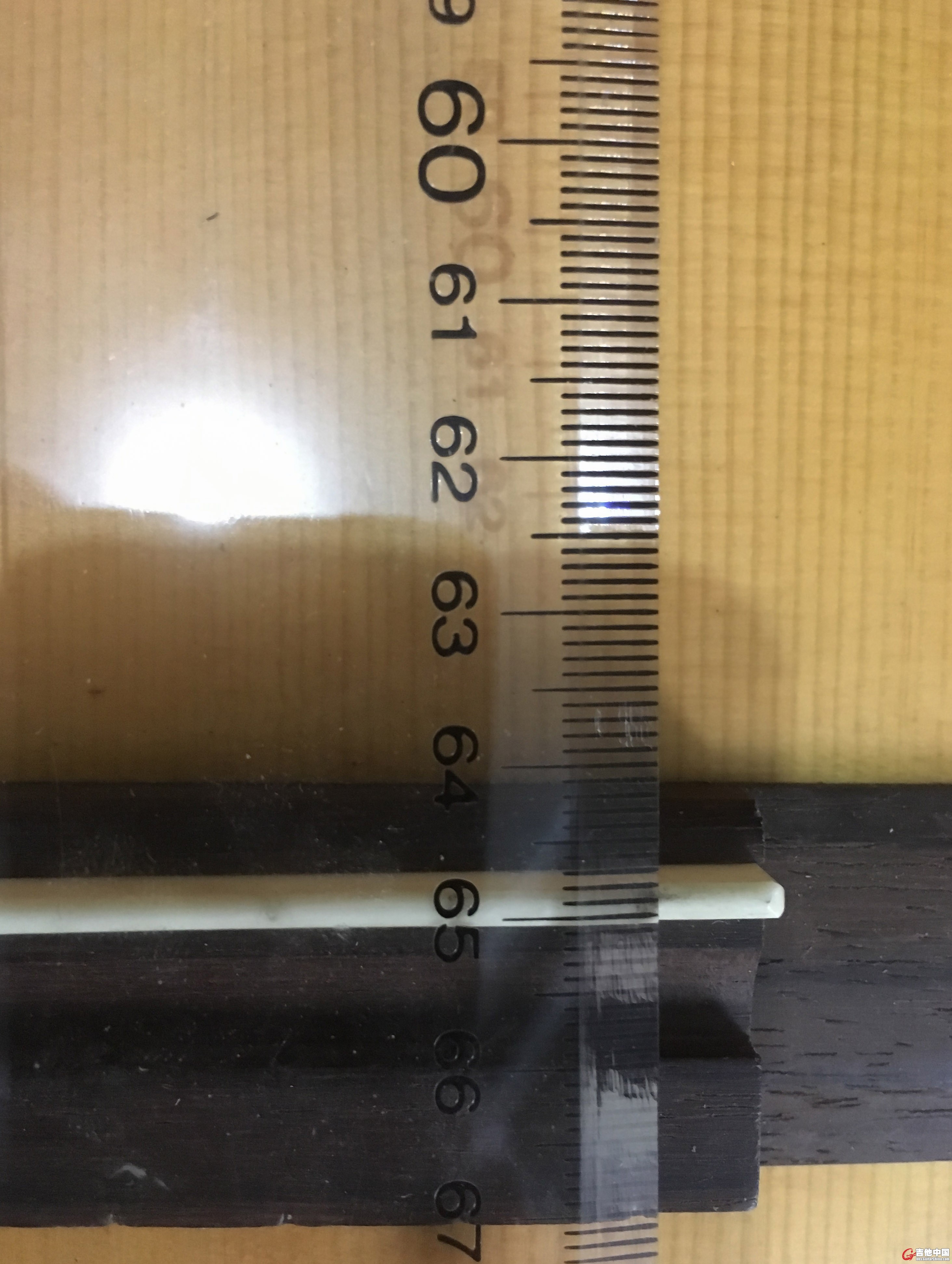 64.9CM