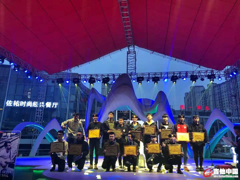 微信图片_2018111613492118_副本.jpg